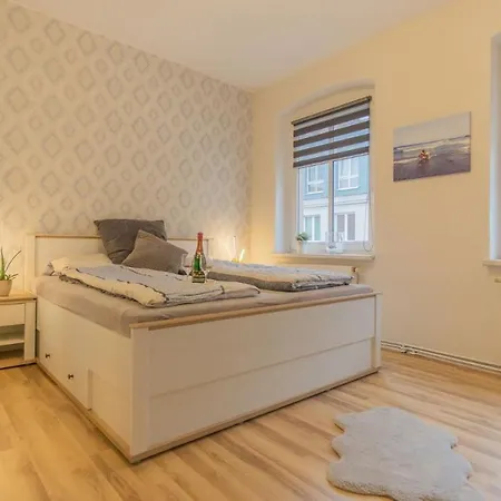 *central_50m2_kitchen_washer_netflix_parking Apartmán Cottbus